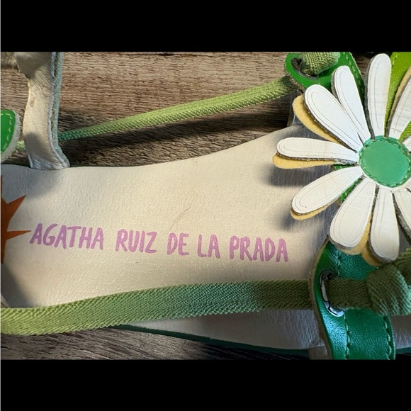 AGATHA RUIZ DE LA PRADA Green Leather Sandals 35 3.5 - Picture 2 of 8